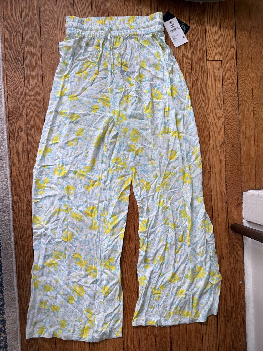 Chaser Light Blue & Yellow Floral Wide-Leg Pants - Size Small - NWT
